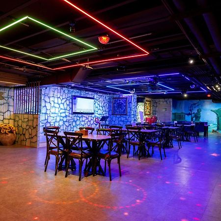 Fantasy Palace Yuchi Zewnętrze zdjęcie